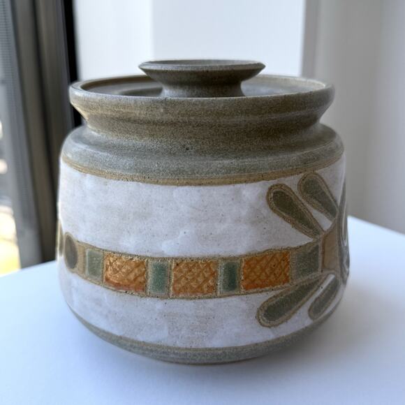 Arlene Jo Mickelson Pottery Lidded Motif Canister Jar PNW Native American Style - Picture 3 of 12